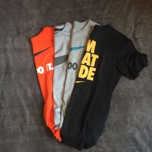 4 Nike T-Shirts